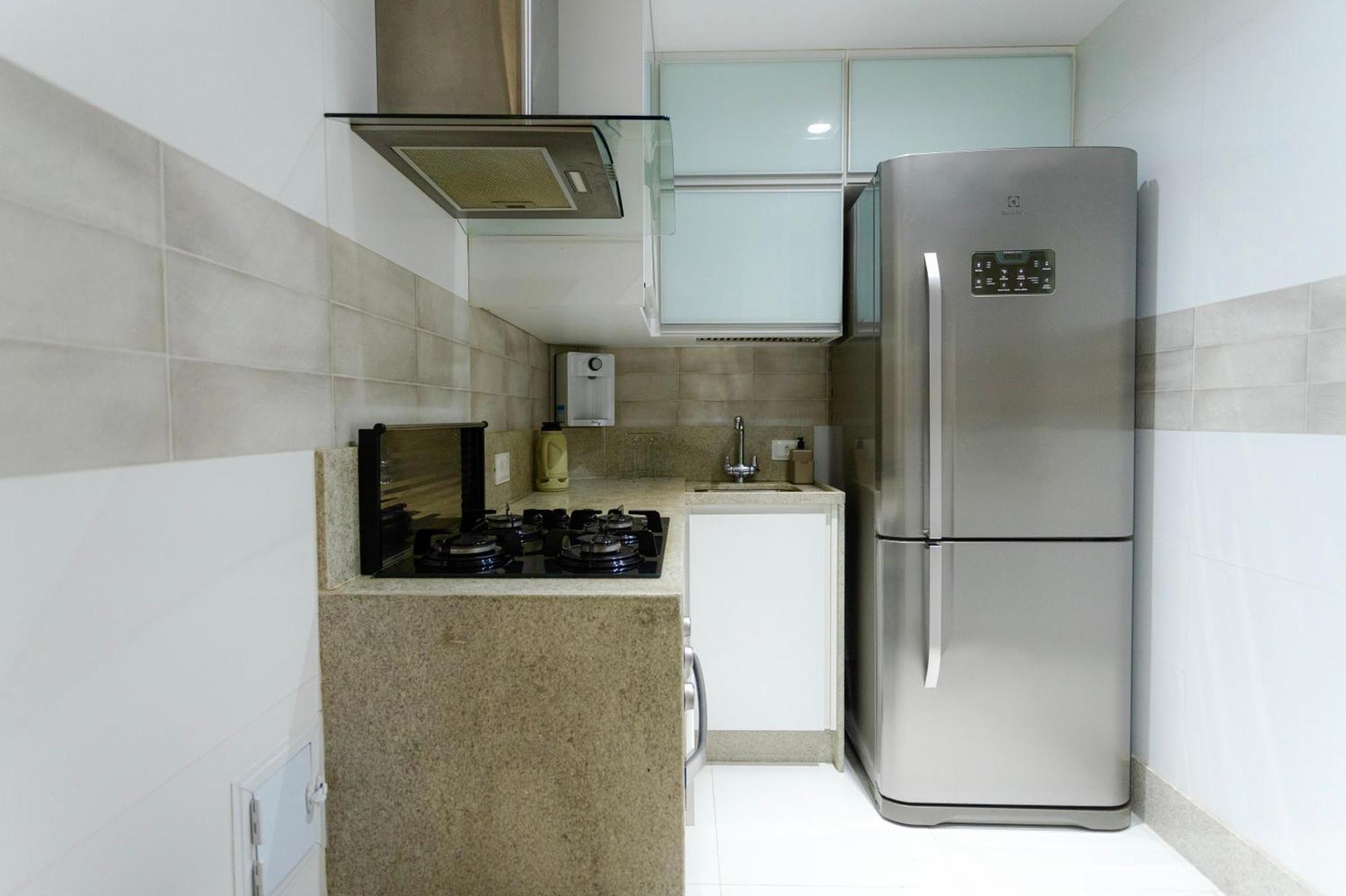 Suh Copacabana 77 Metro Appartement